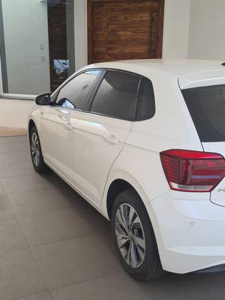 VOLKSWAGEN POLO 1.0 200 TSI COMFORTLINE AUTOMÁTICO